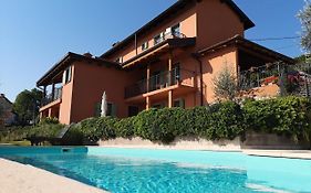 Zoi Apartments